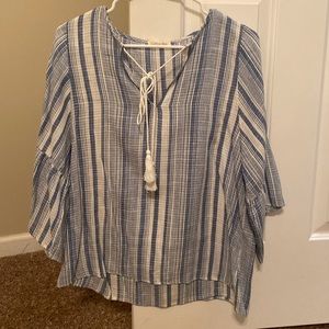Cotton Bleu linen bell sleeve shirt size small